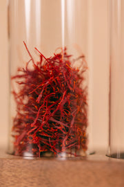 Saffron Powder in OOMA